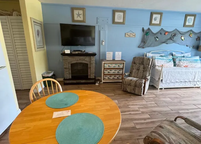 Unit 125 At Park Place In Cedar Key, Fl